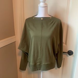 NWT Stella and Dot “the weekend slouchy top”